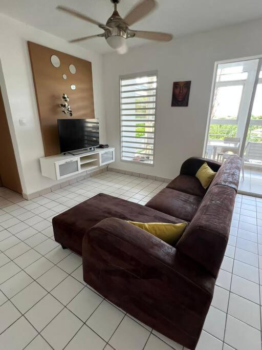 Appartement F4 Petit Bourg Exteriör bild